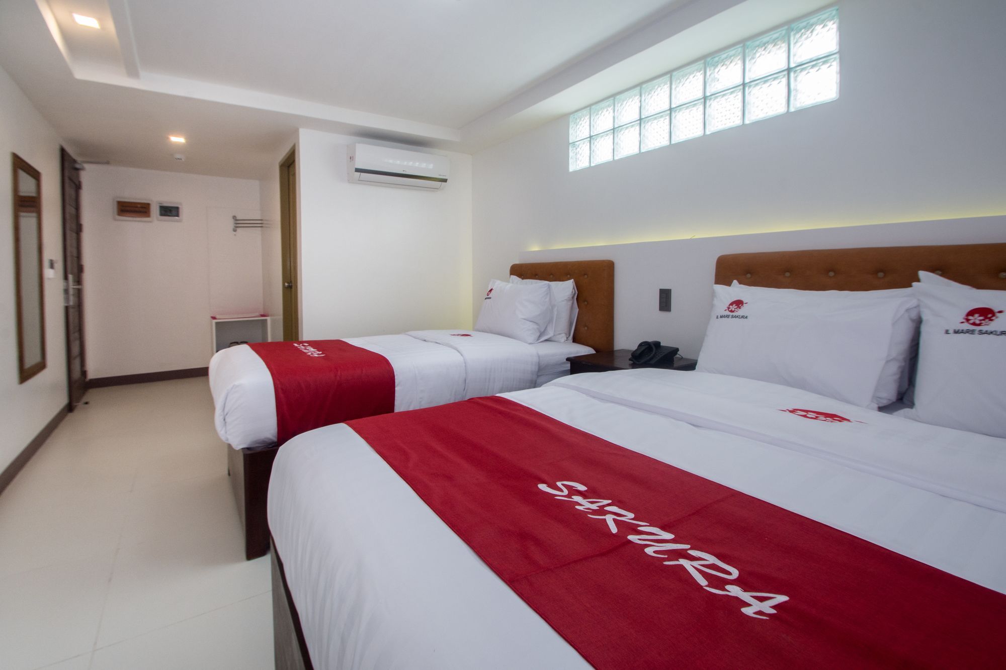 Il Mare Sakura Resort Boracay Balabag  Esterno foto